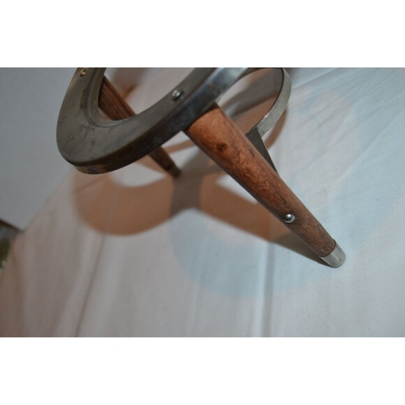 Vintage 1950s Metal Trivet Cradle Bowl Holder - Picture 4 of 4